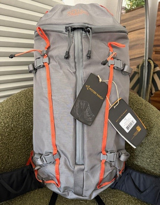 Mystery Ranch Scree 33 Hiking Backpack - Women's 33L Gry/Org S/XS -113008-033-10