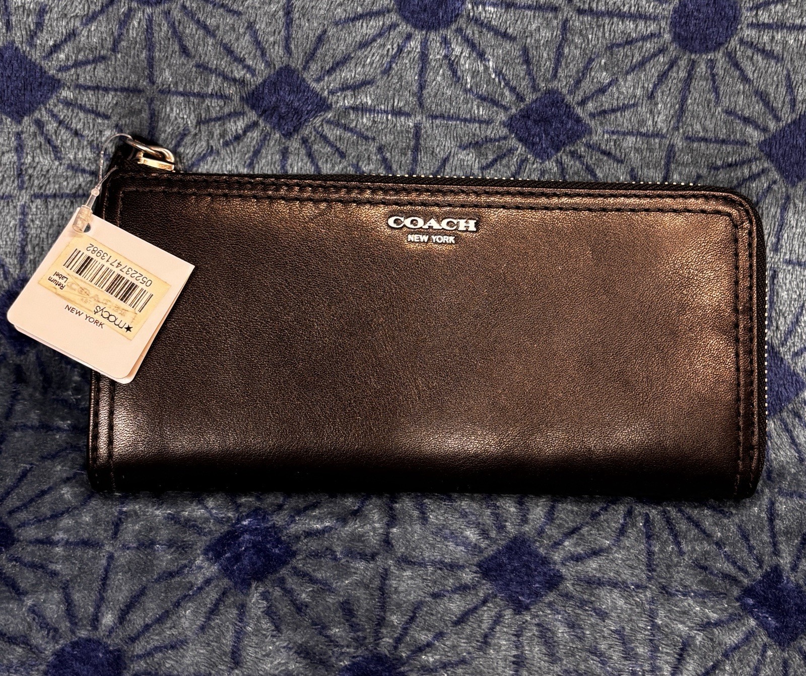 Coach Black Leather Women's Zip Around Wallet & Credit Card Holder NWT