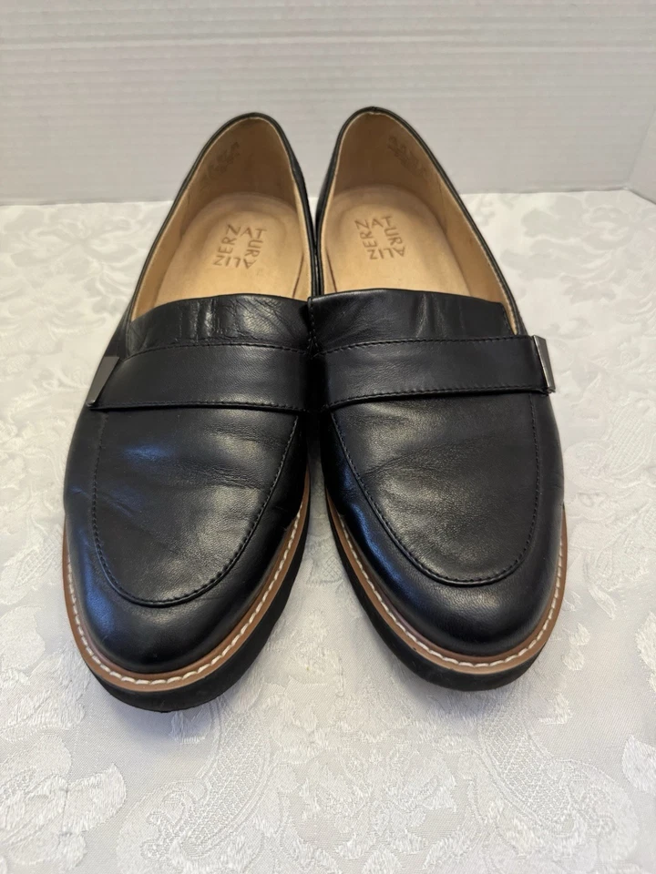 Mocasín Naturalizer Adeline Ancho Ancho 9.5W Cómodo Cuero Mocasín Zapato Negro Foto 2 de 4