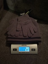NIKE 2 Piece Beanie Glove Set Reversible Anthracite Boys Youth 9A2945 Hat NWT