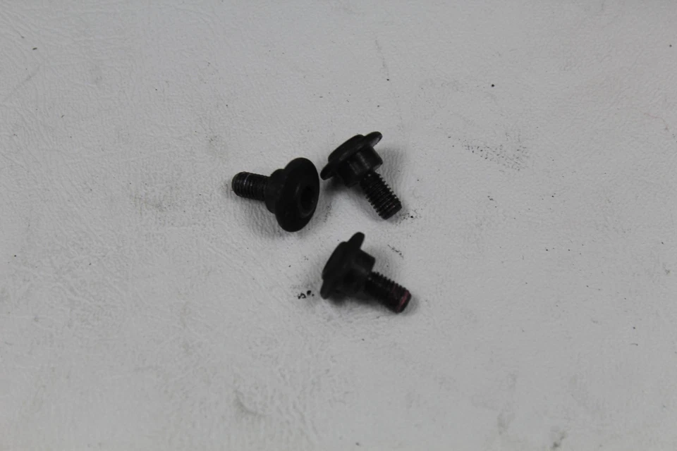 Ducati Diavel Carbon 12-13 Single Sided Rear Swingarm Suspension NICE! 3702091CA - Image 2 of 4