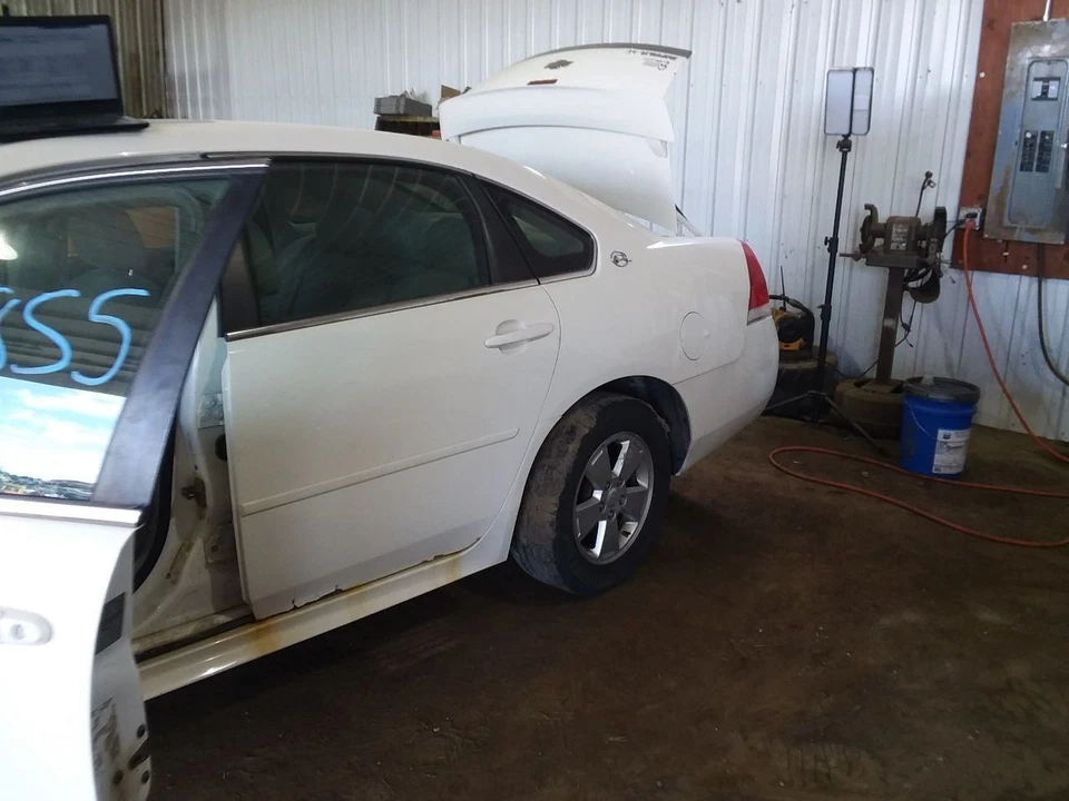 Alerón trasero VIN W 4º dígito limitado compatible con 06-16 IMPALA 2090938 Foto 3 de 4