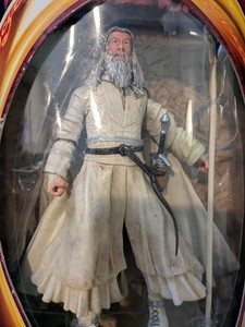 Lord of the Rings-"The Two Towers" - Gandalf, w/Staff Extending Action