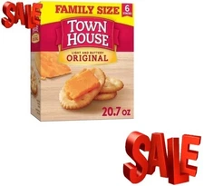 Town House Original Baked Saltine Crackers, 20.7 oz — Perfect for Lunch Snacks