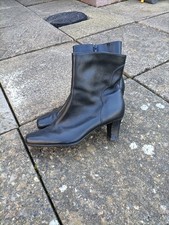 Black ladies boots - Marks and Spencer's Size 5