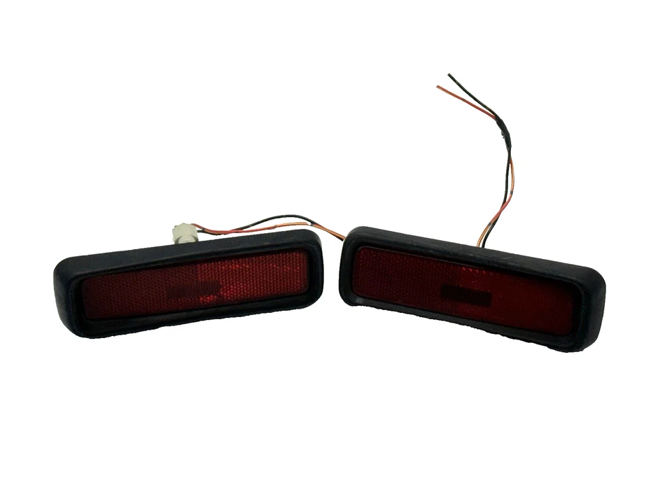 GEO TRACKER 91 92 93 94 95 96 1991-1996 JUEGO DE LUCES MARCADORAS LATERALES TRASERAS DERECHA Y DERECHA OE Foto 2 de 4