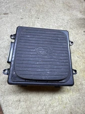 24 25 Hyundai Elantra Wireless Phone Charger Charging Pad 95560-AA500