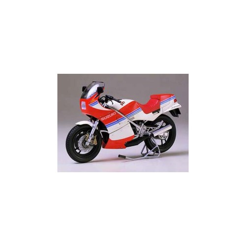 Tamiya 1/12 Suzuki RG250 Gamma Full Option Model Kit No.29 Unassembled - Picture 2 of 2