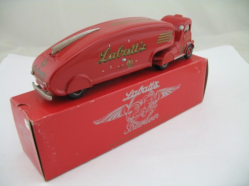 DeHanes Model Truck: Labatt’s Beer Truck, Streamliner Trailer, Box - Picture 20 of 20