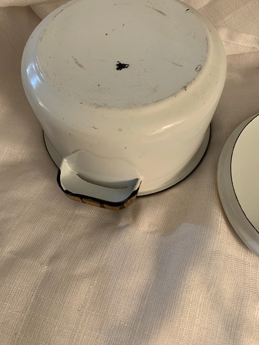 Georges Briard 2 Qt Ambrosia Enamelware Pot With Lid 1950s Pineapple - Picture 11 of 11
