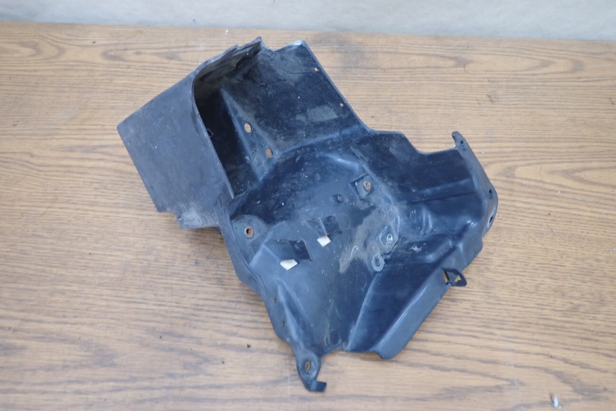 01 02 03 HONDA SHADOW VT600C BATTERY TRAY BOX | eBay
