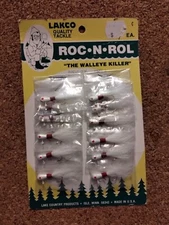 Vintage Lakco Tackle 12 The Walleye Killer Size 6 Jigs.  Card of 12