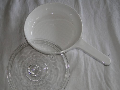 Corning Ware Corelle PEACH GARLAND Pattern 7" Covered Skillet - Picture 2 of 5