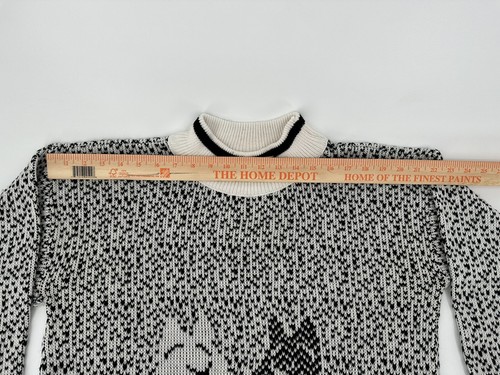 Nuggets Vintage Acrylic Black & White Mock Neck Dog Sweater Size Large *Ripped* - Picture 9 of 14