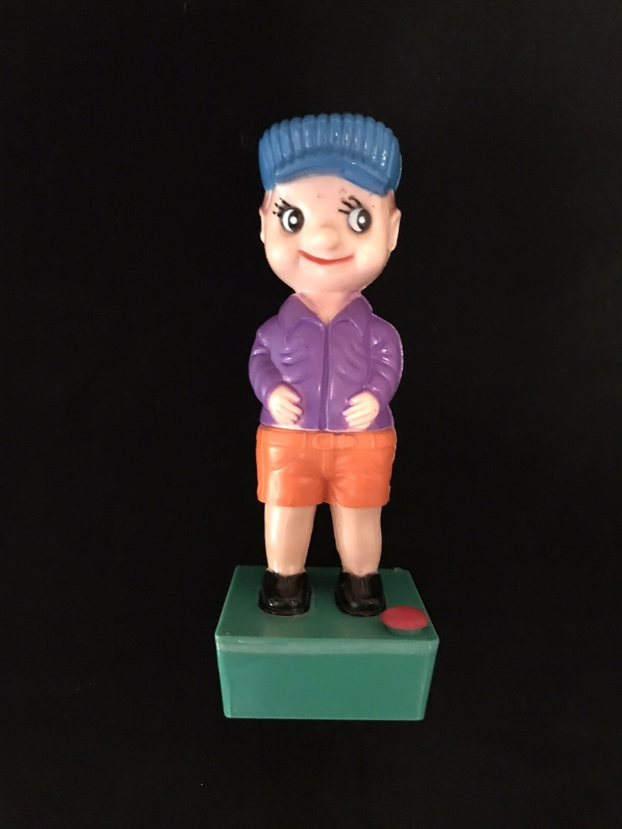 VINTAGE LITTLE SQUIRT PEEING BOY-Water Squirter -ORIGINAL