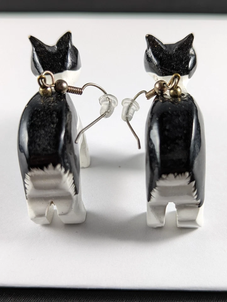 Manx cat earrings black/white hand-painted - Image 4 of 4