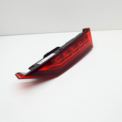 VOLVO V60 MK2 Rear Inner Right Side Tailgate Taillight 32228905 NEW GENUINE - Picture 4 of 9