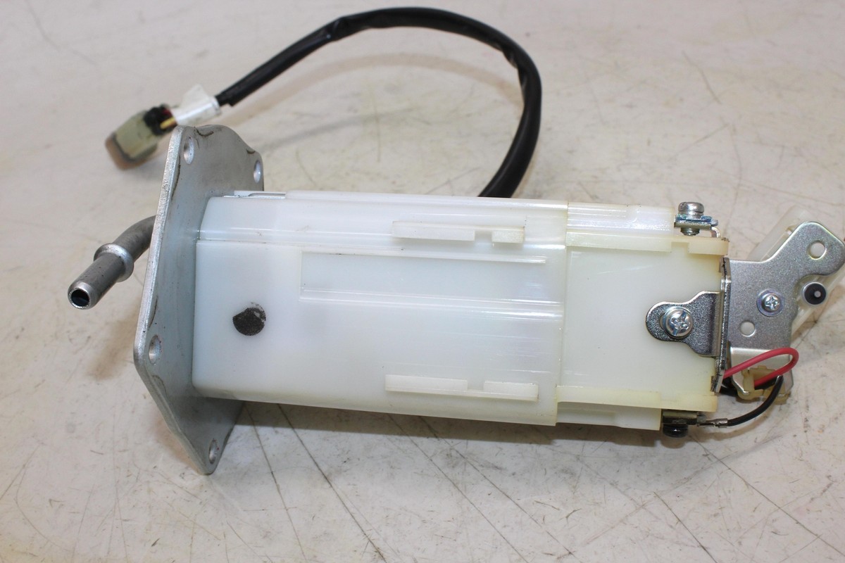22 Kawasaki Ninja Zx-10r Fuel Gas Pump 49040-0798 | eBay