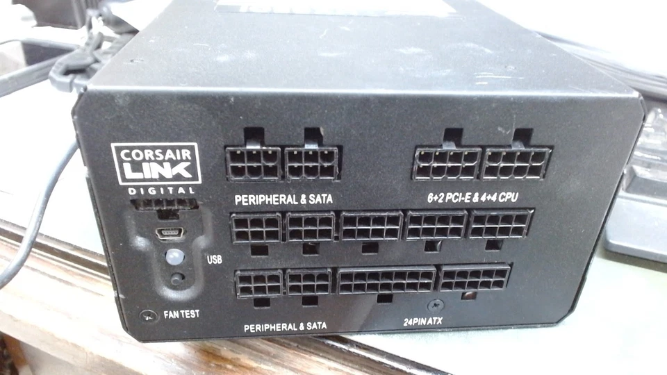 Corsair HXi Series HX850i 850W Power Module - Black - Image 3 of 3
