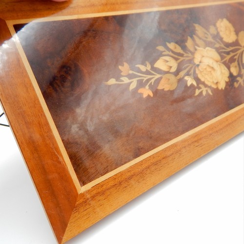 Notturno Intarsio Flowers Inlaid Wood Plaque Sorrento Italy Marked 14.75 Inch - Picture 5 of 11
