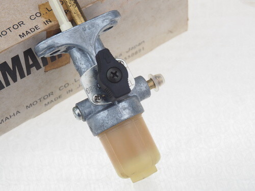 RXZ135 RX-Z 135 Fuel Petcock Assy Yamaha 1MF-24500-00 / 55K-24500-00 NEW - Picture 3 of 9