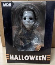 Mezco Halloween Michael Myers 6 in Action Figure - 45040 for sale