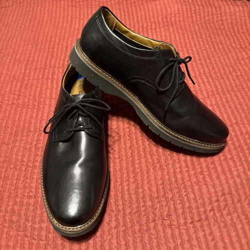 Scarpe eleganti uomo Clarks stringate taglia 11 nere nuove senza scatola