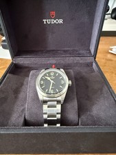 TUDOR Ranger 2023 79950 39mm Black Dial Steel Bracelet Box/Papers