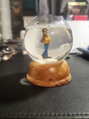 Vintage Disney The First Edition Crystal Snow Globe Collection PLUTO