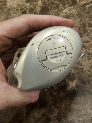 Shimano Chronarch Bantam 100 Baitcastrolle gebraucht - Bild 2 von 6