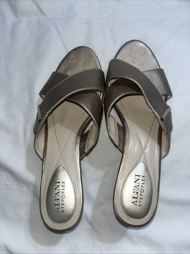 ALFANI Step N Flex Slip On Kitten Heels Size 9.5