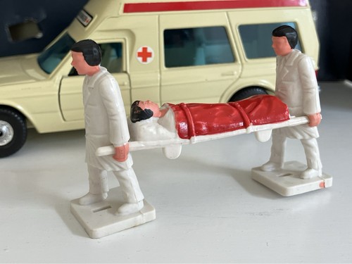 Corgi 406 Mercedes Benz Bonna Ambulance Krankenwagen Rettungwagen - Picture 17 of 18