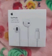 Apple EarPods with Lightning Connector In Ear Canal Headset - White