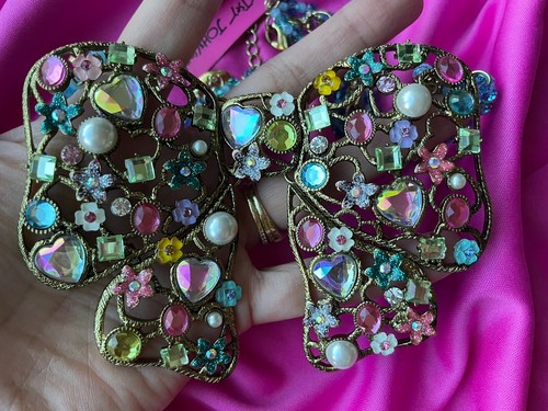 Betsey Johnson Vintage Fairyland HUGE Embellished Crystal Floral Bow Necklace - Picture 8 of 9