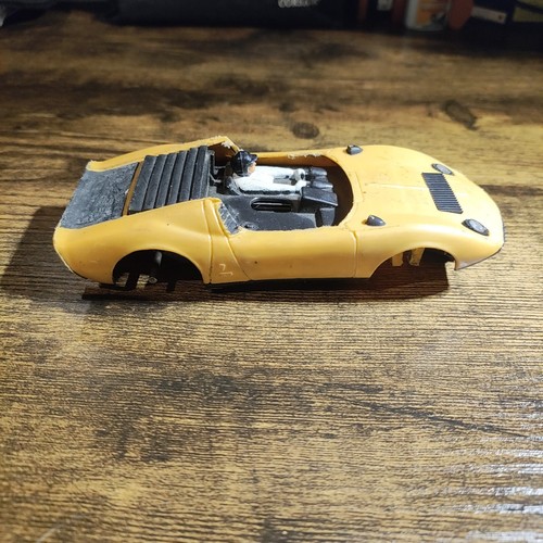 Scalextric Lamborghini 1:32 Vintage Slot Car For Parts - Picture 2 of 4