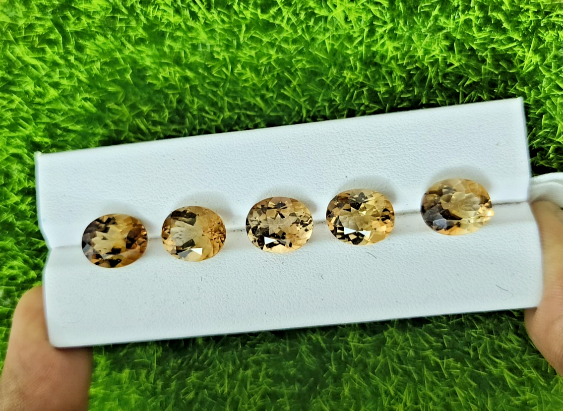 Picture 1 of 4