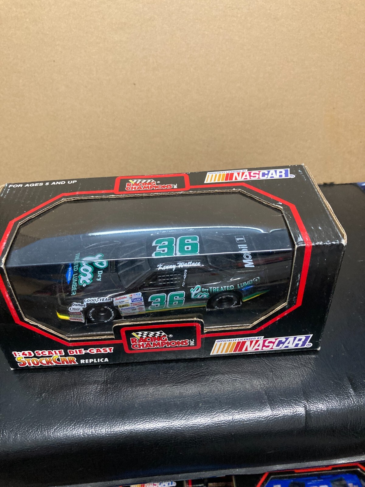Picture 3 of 4