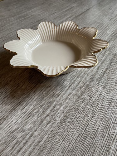Lenox Meridian Collection Crema con Cuenco 24kt. I caramelo/nuez medición 7 1/2”x 1 3/4 - Imagen 10 de 10