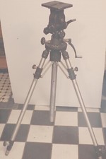 Vintage MAJESTIC Tripod 41" to 81" Tall, with 6" x 4.5" Platform