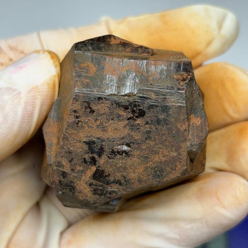 CRYSTAL OF PYRITE - IRON CROSS TWIN FROM COLOMBIA 128.5 gram / 4.533 oz - Picture 4 of 11