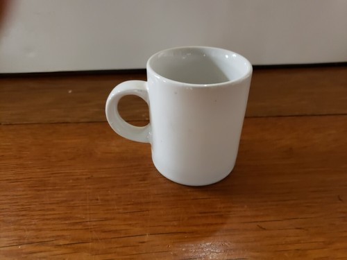 1984 Louisiana World's Fair World Expo '84 Logo Mini Ceramic Coffee Mug Cup - Picture 2 of 3