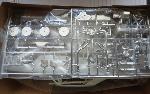 AMT Orig. Ford Galaxie 500 XL edición 1966, kit de depósito de chatarra techo rígido - Imagen 5 de 11