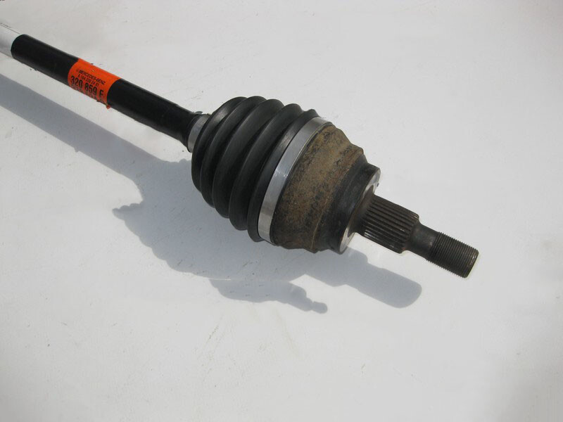 メル41690です 4165130090 Genuine Toyota CUSHION, REAR DIFFERENTIAL MOUNT