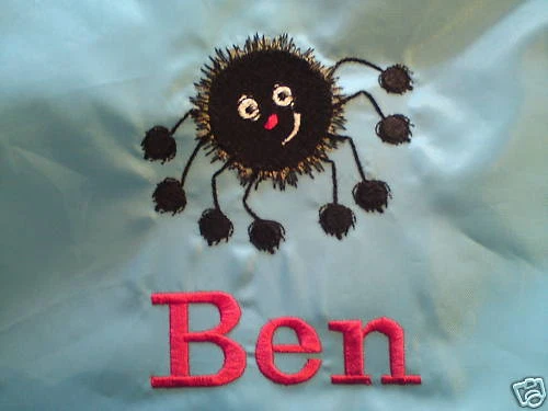 BAG BASE Personalisierter Schul-/PE-/Turnstudio-/Baby-/Kordelzugbeutel Spinne