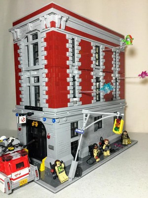 Custom Lego GHOSTBUSTER : Firehouse Headquarters 4634Pcs W/ 10 Figs (DES BELOW!)