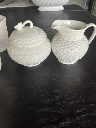 Mikasa Country Manor White, Cream & Sugar