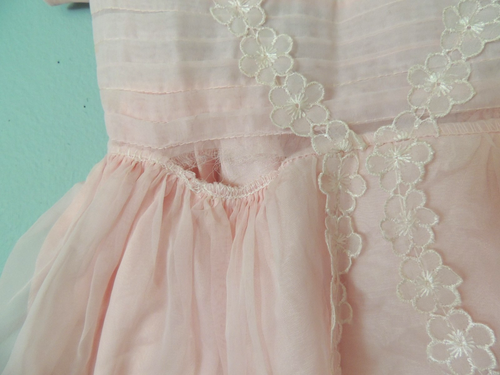 Vintage 50s Gort School Timer Girls Sheer Pink Dress Appllied Flowers sz 5 - Picture 9 of 10