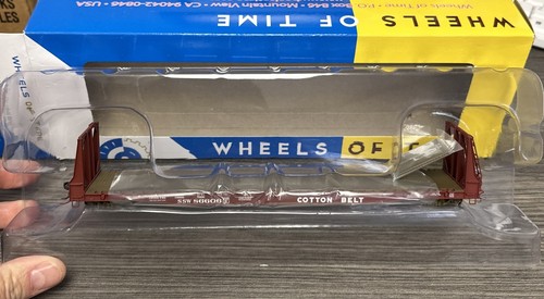 Wheels of Time RTR HO #40058 GBEC 62’ Bulkhead F-70-43 Cotton Belt SSW 86606 - Picture 3 of 3