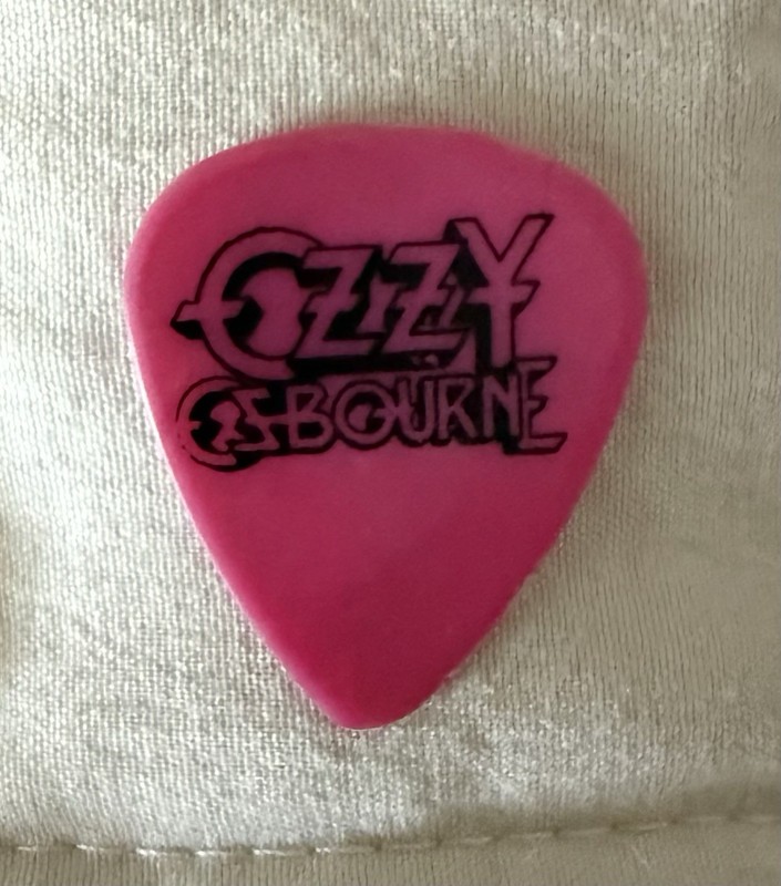 OzzY Phil Soussan 1986 Vintage Guitar 🎸 Pick Ultimate Sin Tour ✌️