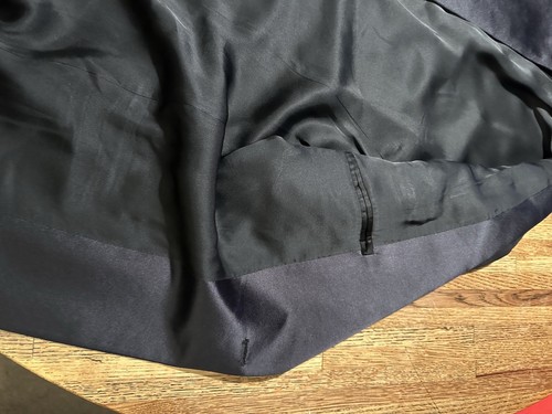 Giorgio Armani Men’s Tuxedo Jacket 42R Fit - Picture 3 of 6